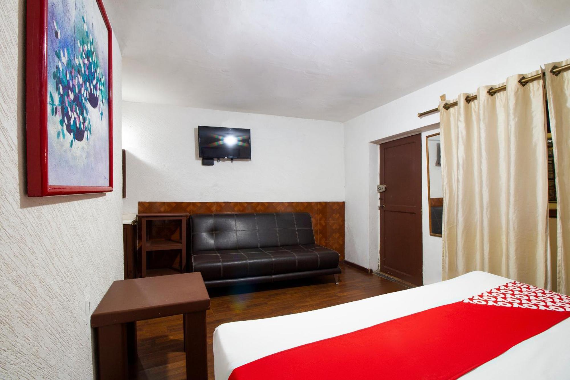 Oyo Hotel Brazil,Guadalajara,Estadio Jalisco Dış mekan fotoğraf